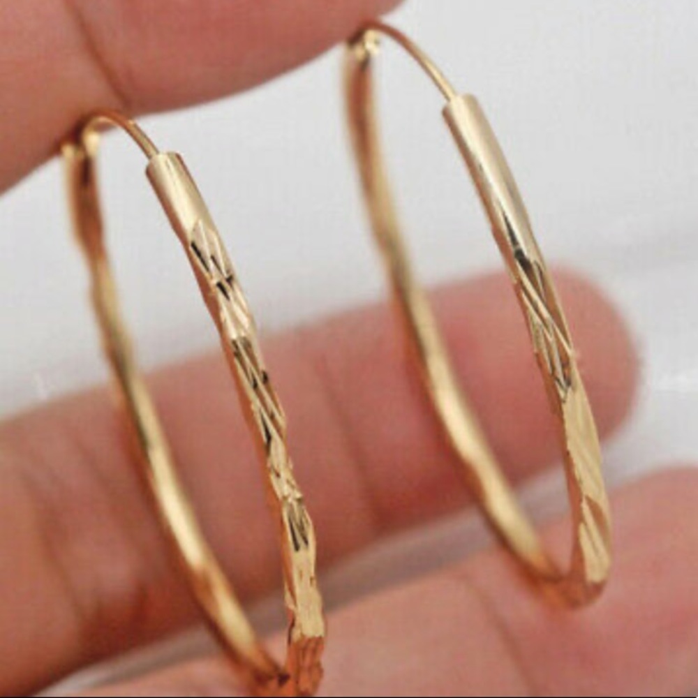 NEW 18k gold plated hoop earrings - Picture 3 of 4
